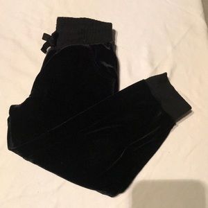 Children’s place Velour black joggers xs-4